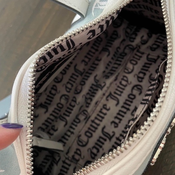 Juicy Couture Matching Duffel & Barrel Bag Set |Premium Free Gift Included - Picture 9 of 16